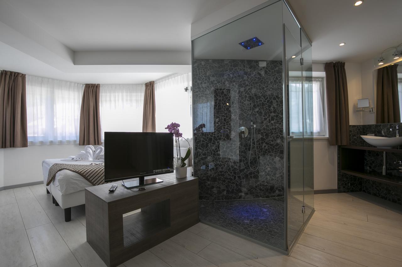 Hotel Luna Bianca Folgaria Kültér fotó