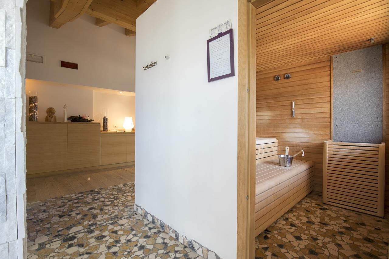 Hotel Luna Bianca Folgaria Kültér fotó