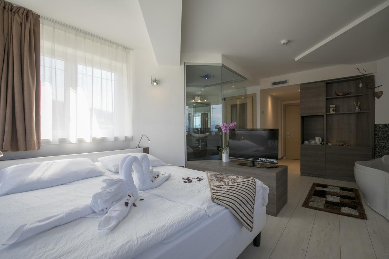 Hotel Luna Bianca Folgaria Kültér fotó