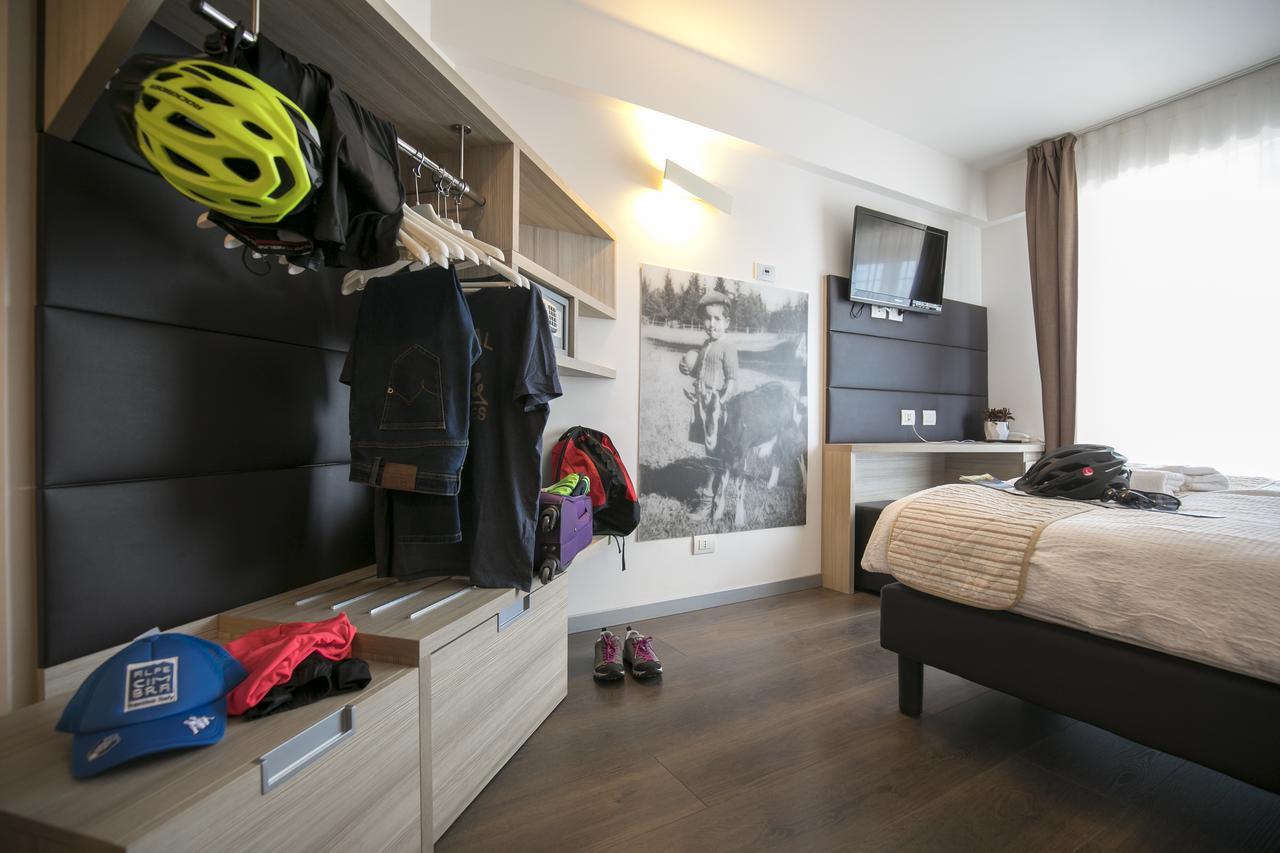 Hotel Luna Bianca Folgaria Kültér fotó
